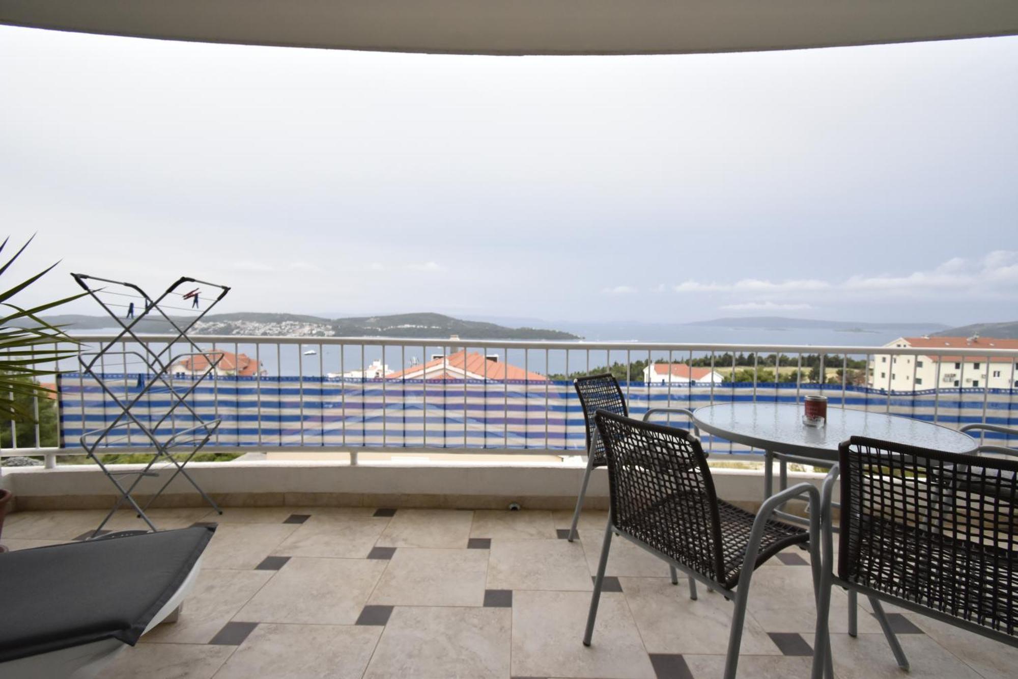 Apartments Jasna Trogir Eksteriør bilde
