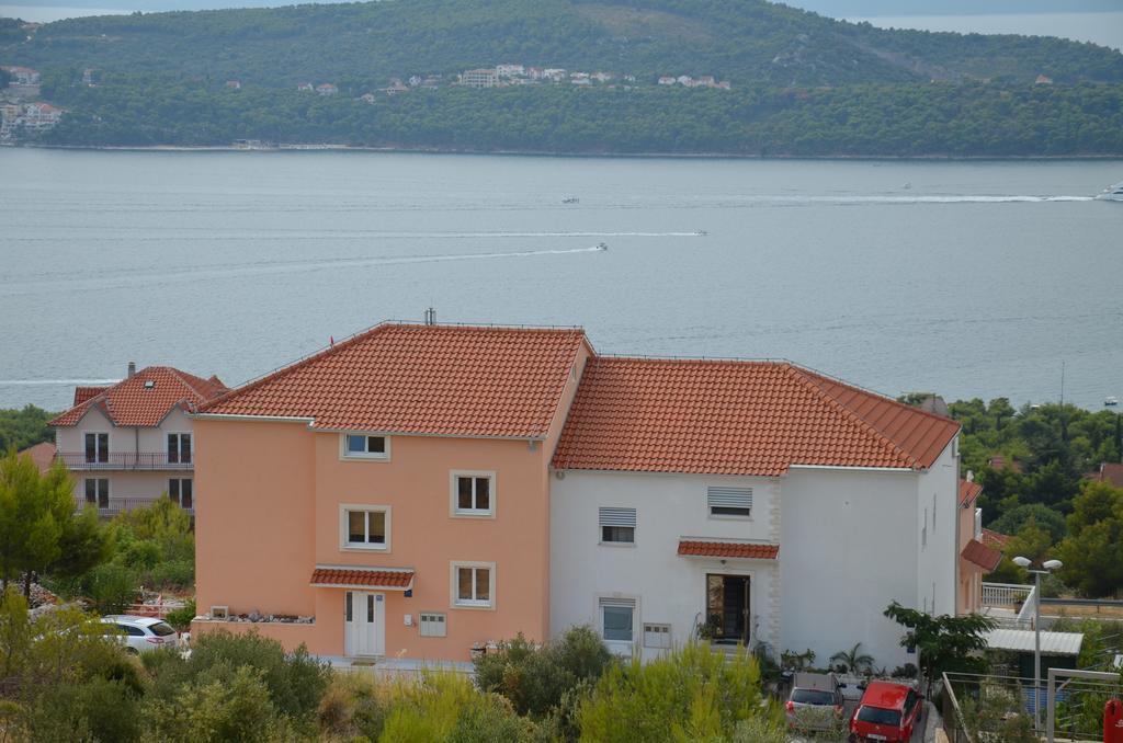 Apartments Jasna Trogir Eksteriør bilde