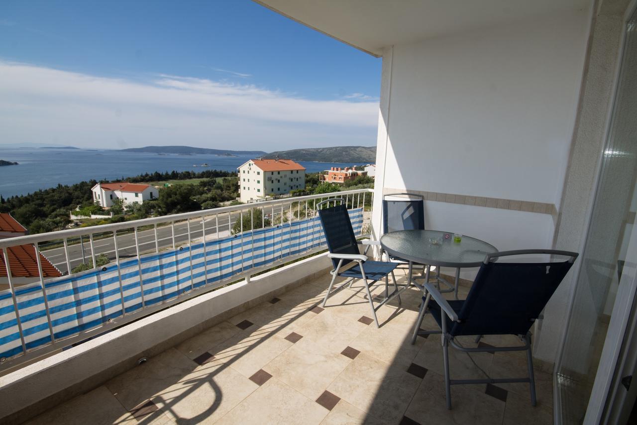 Apartments Jasna Trogir Eksteriør bilde